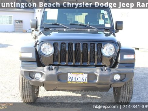 Used 2021 Jeep Wrangler Unlimited Islander image 2