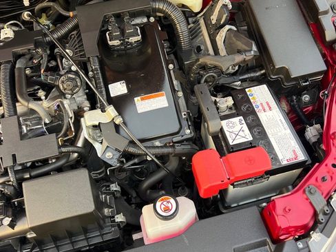 Used 2022 Toyota Corolla LE image 37