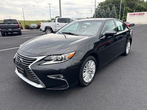 Used 2017 Lexus ES 350 w/ Premium Package FWD image 5