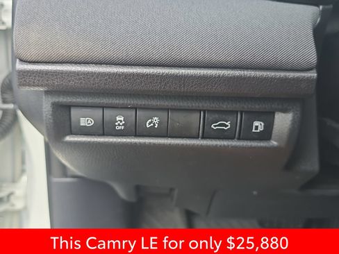 Used 2025 Toyota Camry LE FWD image 31