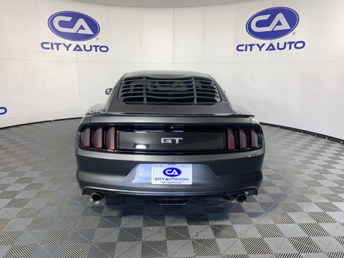 Used 2017 Ford Mustang GT image 4