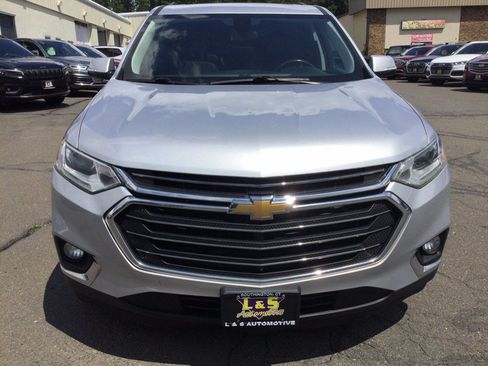 Used 2018 Chevrolet Traverse LT AWD/4WD image 3