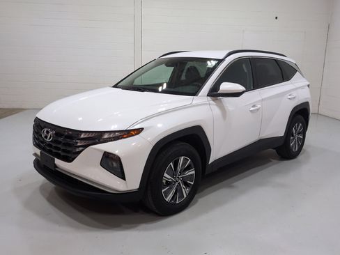 Certified 2024 Hyundai Tucson Blue AWD/4WD image 7
