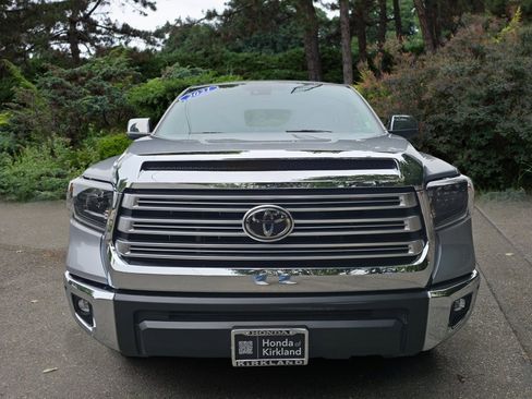 Used 2021 Toyota Tundra Limited w/ Limited Premium Package AWD/4WD image 2