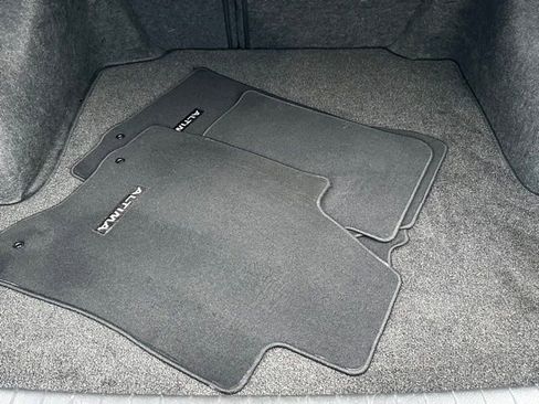 Used 2013 Nissan Altima 2.5 SL FWD image 17