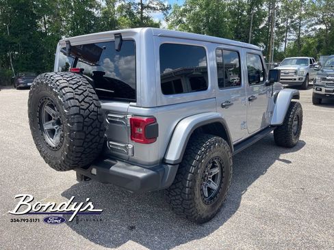 Used 2021 Jeep Wrangler Unlimited Rubicon AWD/4WD image 15