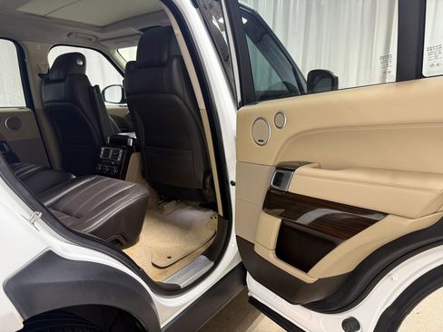 Used 2014 Land Rover Range Rover Supercharged image 27