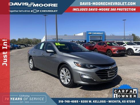Used 2025 Chevrolet Malibu LT image 1