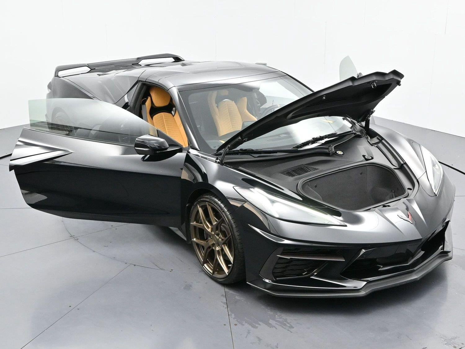 Used 2021 Chevrolet Corvette Stingray Premium Conv w/ Z51 Performance Package RWD image 51