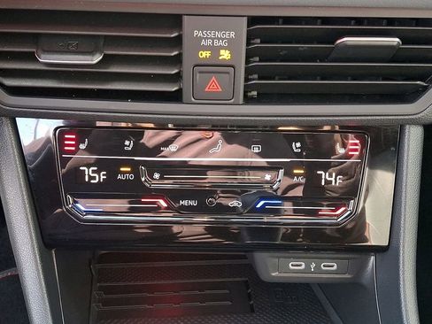 Certified 2025 Volkswagen Jetta GLI Autobahn w/ GLI Black Package image 16