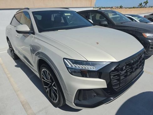 Used 2023 Audi Q8 Premium Plus w/ Premium Plus Package AWD/4WD image 1