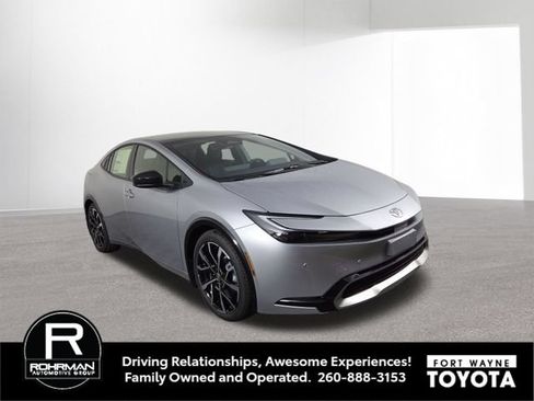 New 2026 Toyota Prius Plug-In Hybrid FWD image 4