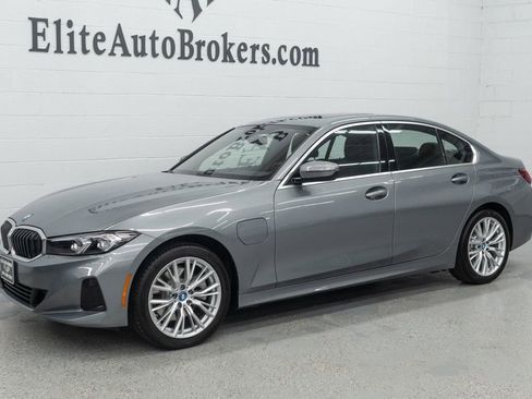Used 2024 BMW 330e xDrive image 33