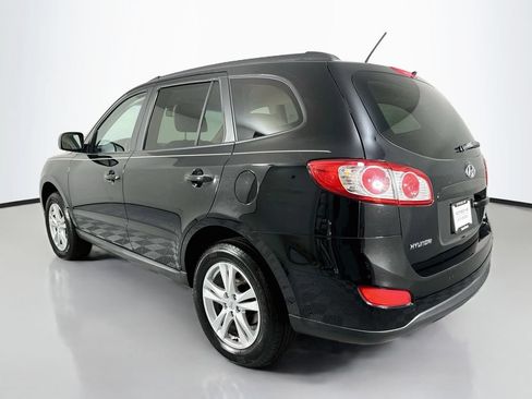 Used 2010 Hyundai Santa Fe GLS FWD image 3