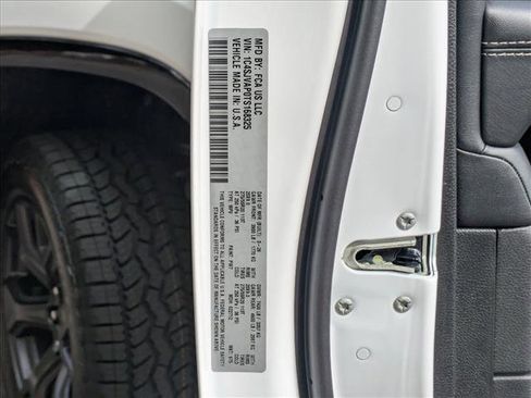 New 2026 Jeep Grand Wagoneer 4WD image 22