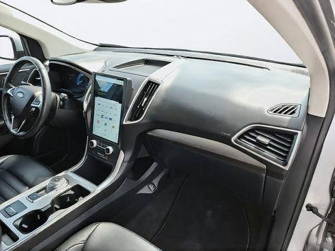 Used 2024 Ford Edge SEL AWD/4WD image 25