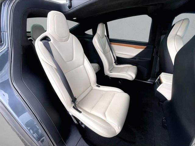 Used 2020 Tesla Model X Long Range AWD/4WD image 29