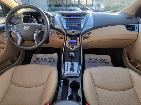 Used 2013 Hyundai Elantra Limited w/ Technology Pkg FWD image 10