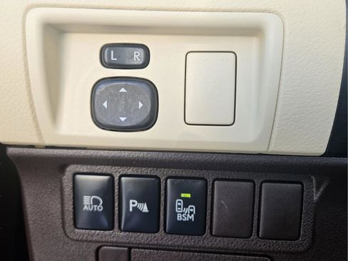 Used 2017 Lexus ES 350 image 30