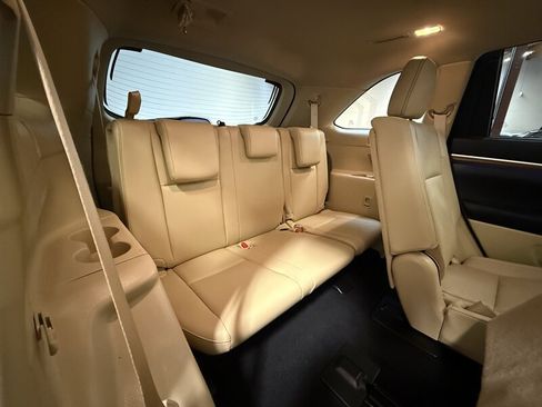 Used 2019 Toyota Highlander Limited Platinum AWD/4WD image 33