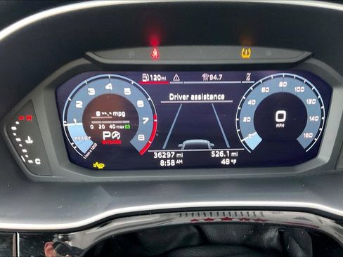 Used 2025 Audi Q3 2.0T Premium AWD/4WD image 19