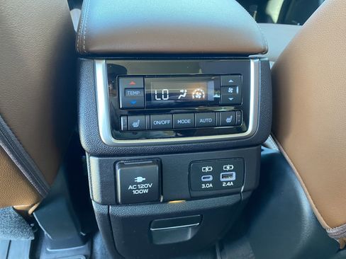 Certified 2023 Subaru Ascent Touring AWD/4WD image 36