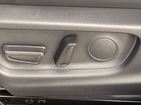 Certified 2026 Toyota Corolla XSE image 30