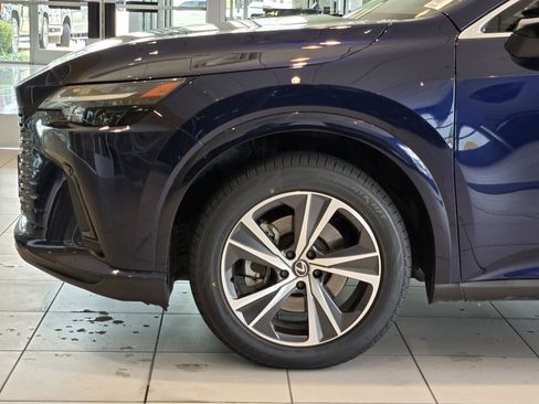 Used 2023 Lexus RX 350 Premium w/ Cold Area Package FWD image 9