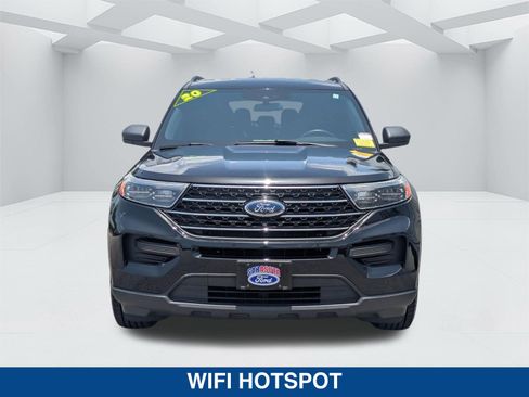 Used 2020 Ford Explorer XLT RWD image 9
