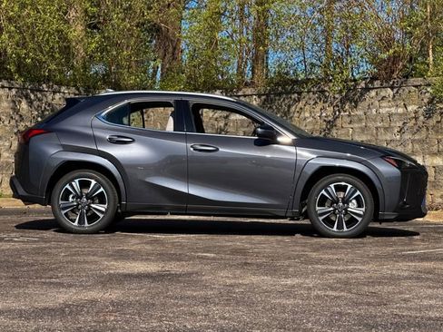 New 2026 Lexus UX 300h AWD image 2