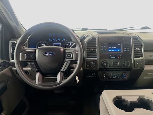 Used 2017 Ford F350 XLT w/ Camper Package image 14