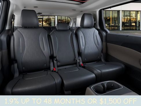 New 2026 Kia Carnival SX FWD image 18