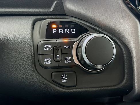 New 2026 RAM 1500 Big Horn AWD/4WD image 17