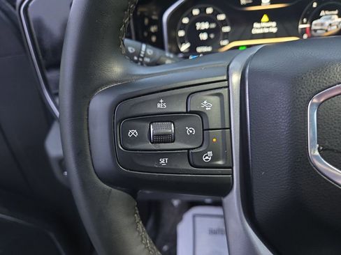Used 2024 GMC Sierra 1500 Elevation image 18