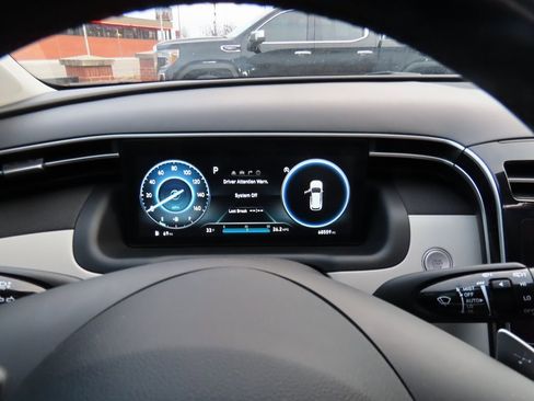 Used 2023 Hyundai Tucson Limited image 33