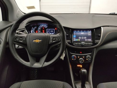 Used 2020 Chevrolet Trax LS w/ Tint and Cruise Package FWD image 22