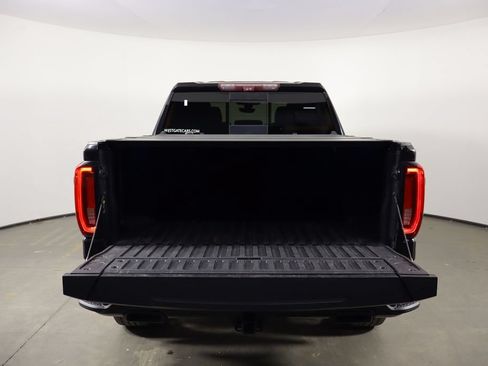 Used 2020 GMC Sierra 1500 AT4 w/ AT4 Premium Package AWD/4WD image 10