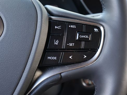 Used 2023 Lexus ES 350 w/ Premium Package image 24