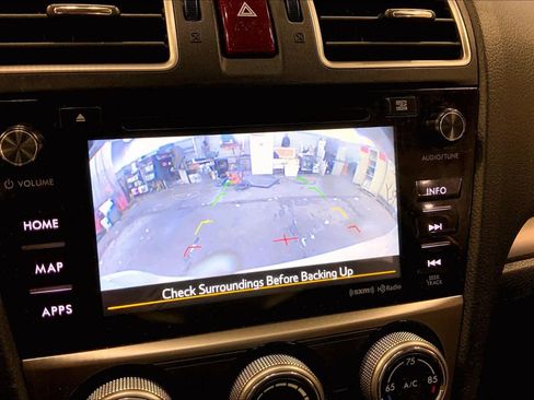 Used 2015 Subaru Crosstrek 2.0i Limited image 26