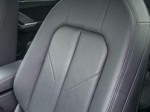 Used 2024 Audi Q3 2.0T Premium AWD/4WD image 17