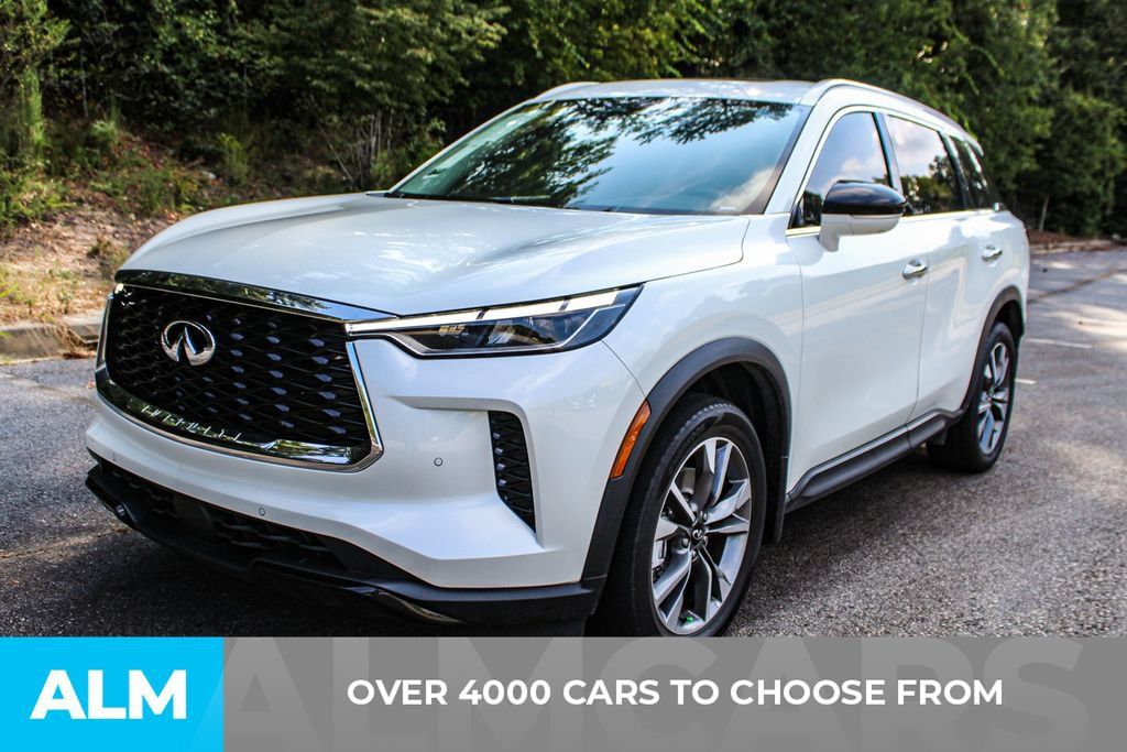 Used 2023 INFINITI QX60 Luxe w/ Cargo Package AWD/4WD image 2