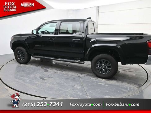 Used 2023 Toyota Tacoma SR5 image 12