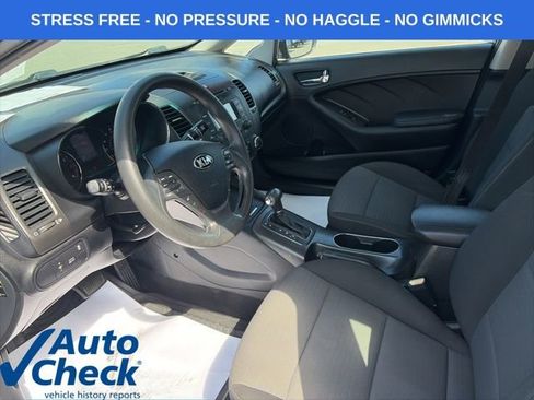 Used 2016 Kia Forte LX FWD image 10