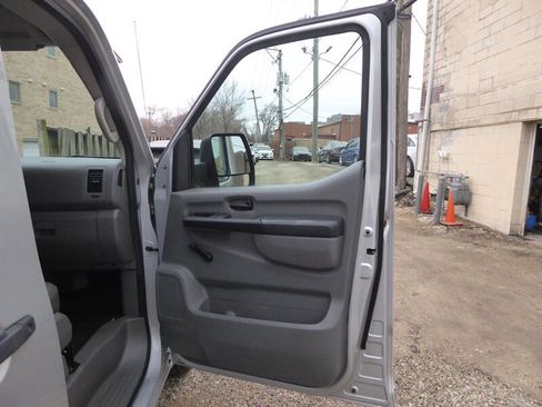Used 2012 Nissan NV 2500 S w/ Side Curtain Airbag Pkg RWD image 24