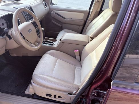 Used 2007 Ford Explorer Sport Trac Limited RWD image 65