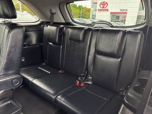 Used 2017 Toyota Highlander XLE AWD/4WD image 40