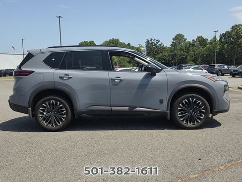 Certified 2026 Nissan Rogue Dark Armor FWD image 5