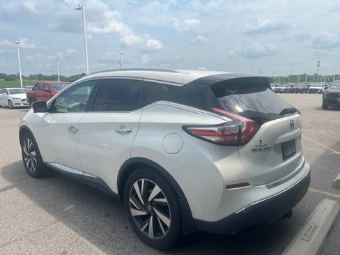 Used 2016 Nissan Murano Platinum w/ Platinum Technology Package AWD/4WD image 2