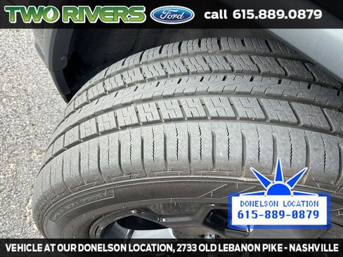 Used 2018 Jeep Grand Cherokee Laredo AWD/4WD image 17