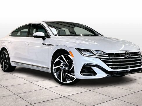 Used 2023 Volkswagen Arteon SEL Premium image 2